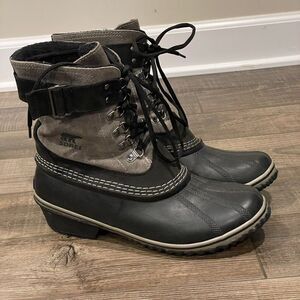 Sorel Winter Fancy Lace II Womens Size 11 Gray Black Waterproof Boots NL2125-011